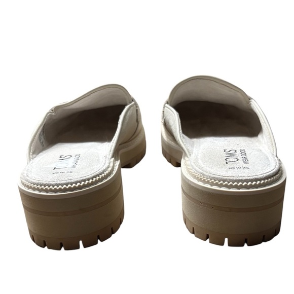 TOMS Cara Leather Loafer Mules in Light Sand Size 7.5 — GORGEOUS STAPLE!!! - Picture 7 of 9